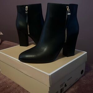 ✨Brand New Britt ankle boot’s✨